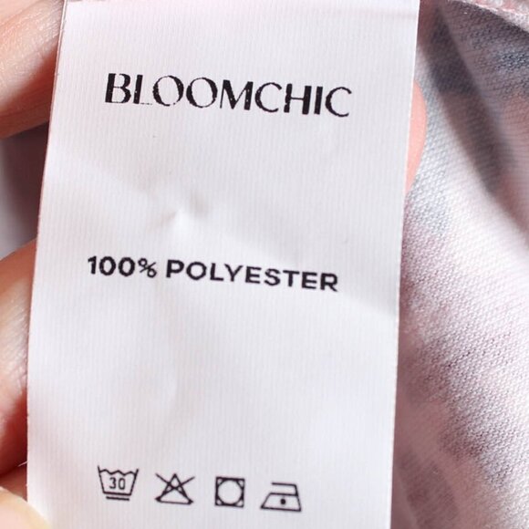 Bloomchic V Neck Animal Print T-shirt, NWT, Size 14-16 or 1X - Picture 5 of 7